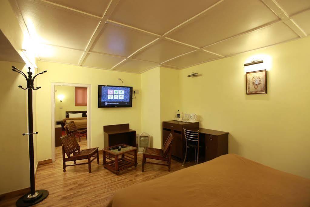 Torrentium Lodge Shimla Luaran gambar