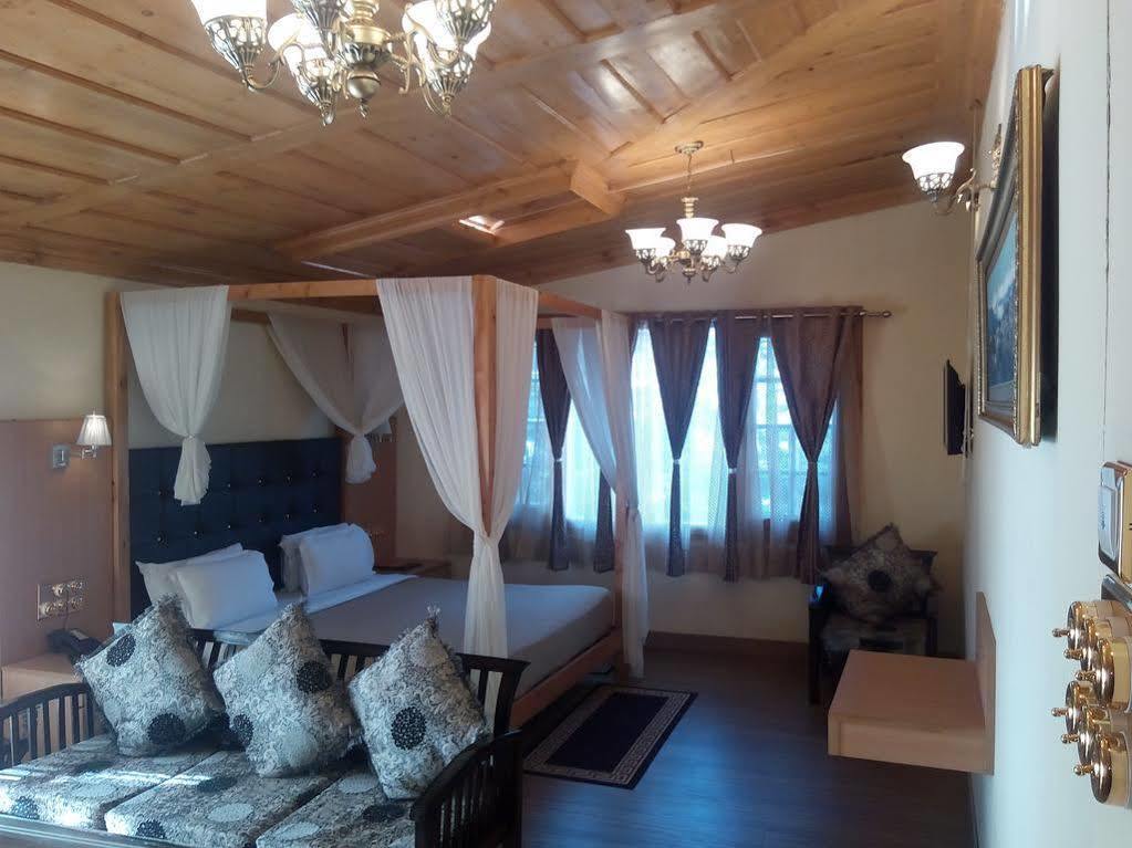 Torrentium Lodge Shimla Luaran gambar